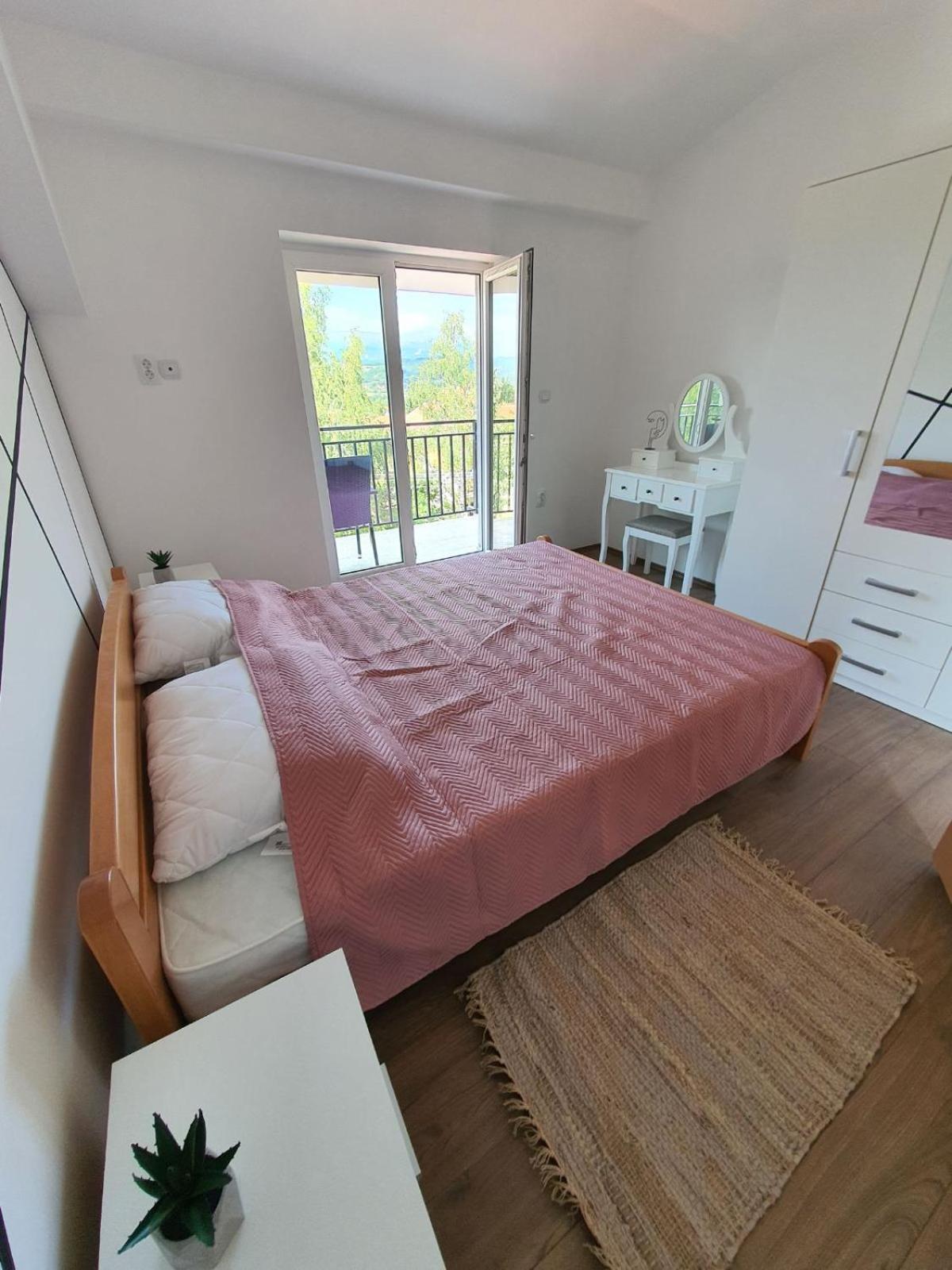 Apartman Buena Vista Soko Banja Exteriér fotografie